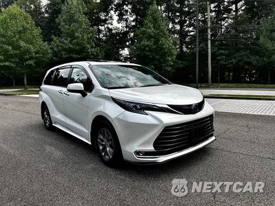 2024 Toyota Sienna XLE 7-Passenger 120.5" WB - zdjęcie 18 z 65 - miniatura