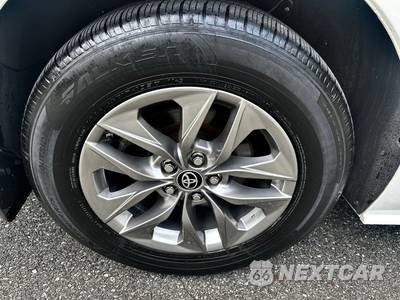 2024 Toyota Sienna XLE 7-Passenger 120.5" WB - zdjęcie 25 z 65 - miniatura