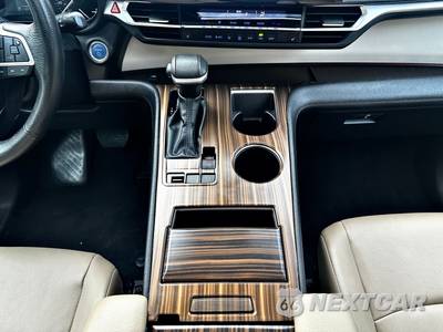 2024 Toyota Sienna XLE 7-Passenger 120.5" WB - zdjęcie 40 z 65 - miniatura