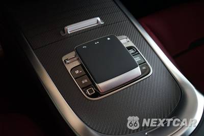 2027 Mercedes-Benz AMG G 63 - zdjęcie 10 z 25 - miniatura