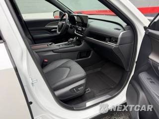 2026 Toyota Grand Highlander Hybrid Nightshade Edition - zdjęcie 21 z 40 - miniatura