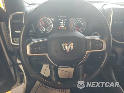 2023 Ram 1500 Big Horn Crew Cab Short Bed - zdjęcie 10 z 25 - miniatura