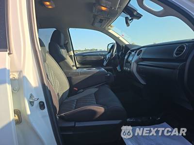 2021 Toyota Tundra SR5 Extended Cab Medium Bed - zdjęcie 8 z 28 - miniatura