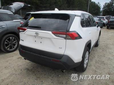 2025 Toyota RAV4 LE - zdjęcie 12 z 25 - miniatura