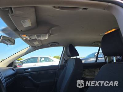 2012 Volkswagen Jetta SportWagen 2.5L S Wagon - zdjęcie 18 z 40 - miniatura