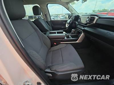 2024 Toyota Tundra SR5 Crew Cab Short Bed - zdjęcie 8 z 27 - miniatura