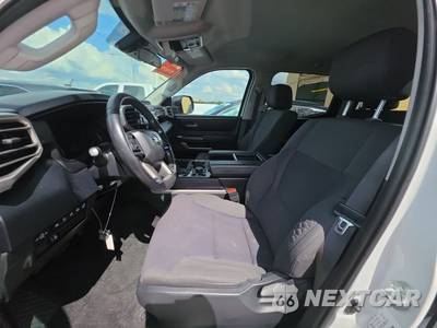 2024 Toyota Tundra SR5 Crew Cab Short Bed - zdjęcie 7 z 27 - miniatura
