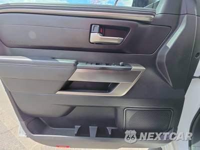 2024 Toyota Tundra SR5 Crew Cab Short Bed - zdjęcie 9 z 27 - miniatura