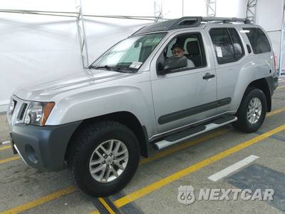 2015 Nissan Xterra S - zdjęcie 1 z 34 - miniatura