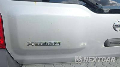 2015 Nissan Xterra S - zdjęcie 25 z 34 - miniatura