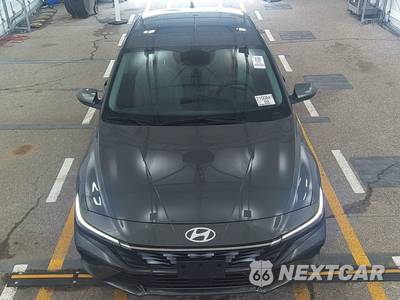 2025 Hyundai Elantra Limited - zdjęcie 2 z 26 - miniatura