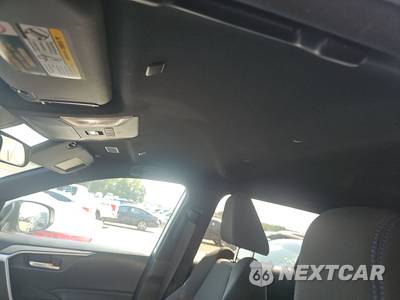 2024 Toyota RAV4 Hybrid SE - zdjęcie 19 z 22 - miniatura