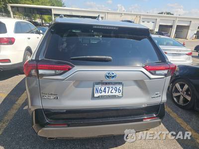 2024 Toyota RAV4 Hybrid SE - zdjęcie 5 z 22 - miniatura