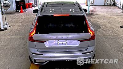 2024 Volvo XC60 Recharge Plug-In Hybrid T8 Core Dark Theme - zdjęcie 5 z 24 - miniatura