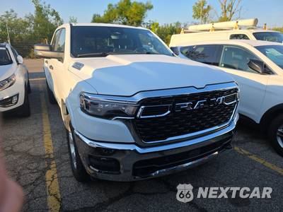 2025 Ram 1500 Big Horn Crew Cab Short Bed - zdjęcie 3 z 23 - miniatura