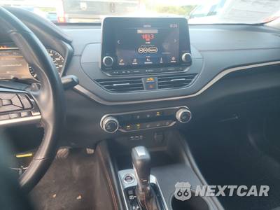 2021 Nissan Altima SR - zdjęcie 11 z 22 - miniatura