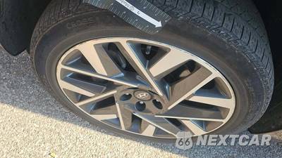 2023 Hyundai Santa Fe Calligraphy - zdjęcie 27 z 31 - miniatura