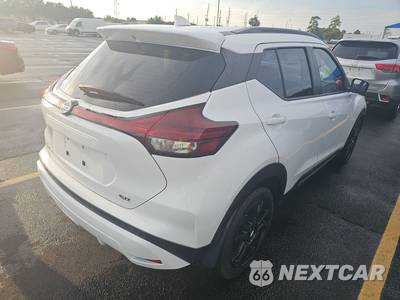 2021 Nissan Kicks SR - zdjęcie 4 z 33 - miniatura