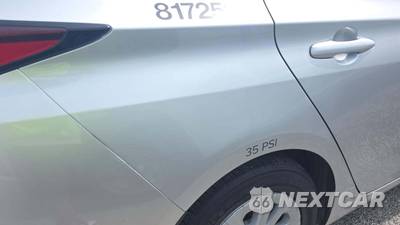 2022 Toyota Prius LE - zdjęcie 24 z 24 - miniatura