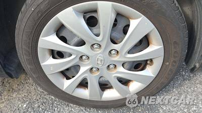 2011 Hyundai Elantra GLS Sedan - zdjęcie 28 z 32 - miniatura