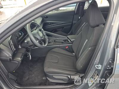 2026 Hyundai Elantra SEL Sport - zdjęcie 7 z 20 - miniatura