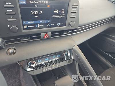 2026 Hyundai Elantra SEL Sport - zdjęcie 11 z 20 - miniatura
