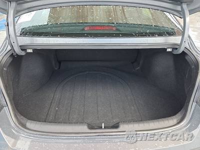 2026 Hyundai Elantra SEL Sport - zdjęcie 16 z 20 - miniatura