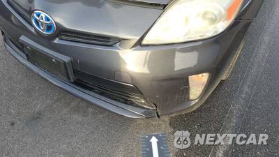 2015 Toyota Prius Two - zdjęcie 23 z 30 - miniatura