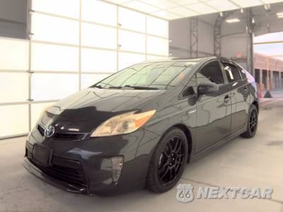 2015 Toyota Prius Two - zdjęcie 1 z 30 - miniatura