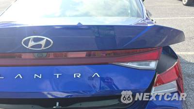 2023 Hyundai Elantra SEL - zdjęcie 27 z 33 - miniatura