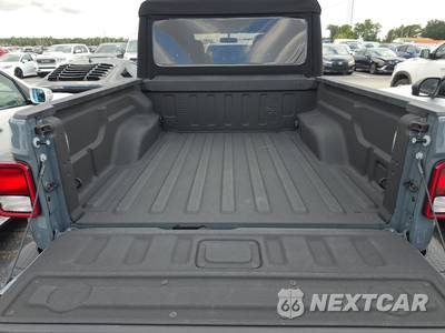 2024 Jeep Gladiator Sport Crew Cab Medium Bed - zdjęcie 16 z 23 - miniatura