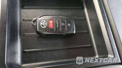 2024 Toyota Tundra SR5 Crew Cab Short Bed - zdjęcie 19 z 31 - miniatura