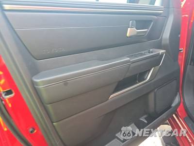 2024 Toyota Tundra SR5 Crew Cab Short Bed - zdjęcie 9 z 31 - miniatura