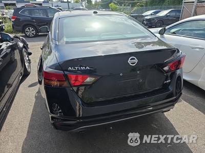 2020 Nissan Altima SR - zdjęcie 5 z 21 - miniatura