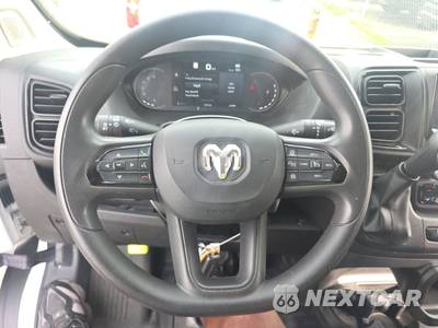 2025 Ram ProMaster 2500 Cargo Van Tradesman w/Passenger Seat Low Roof 136.0" WB - zdjęcie 10 z 32 - miniatura