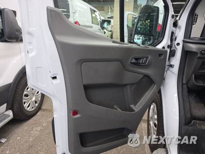 2025 Ford Transit 250 Cargo Van Low Roof 130.0" WB - zdjęcie 9 z 35 - miniatura