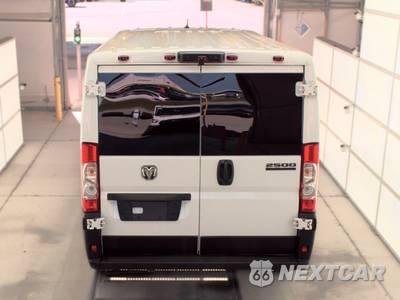 2025 Ram ProMaster 2500 Cargo Van Tradesman w/Passenger Seat Low Roof 136.0" WB - zdjęcie 5 z 31 - miniatura