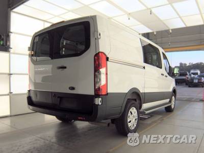 2025 Ford Transit 250 Cargo Van Low Roof 130.0" WB - zdjęcie 4 z 20 - miniatura