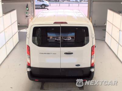 2025 Ford Transit 250 Cargo Van Low Roof 130.0" WB - zdjęcie 5 z 39 - miniatura