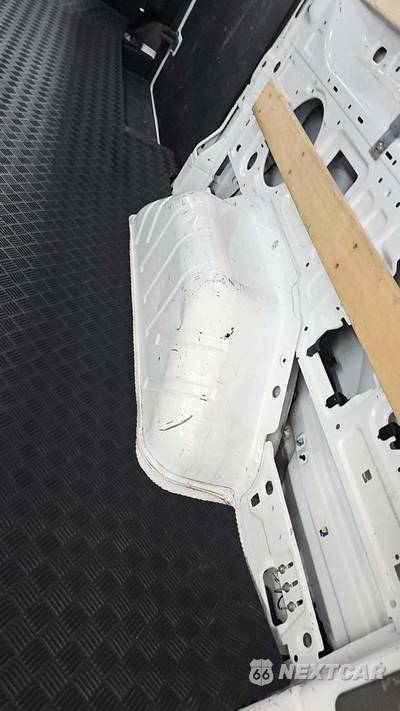 2025 Ford Transit 250 Cargo Van Low Roof 130.0" WB - zdjęcie 21 z 39 - miniatura