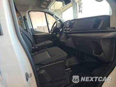 2025 Ford Transit 250 Cargo Van Low Roof 130.0" WB - zdjęcie 8 z 39 - miniatura