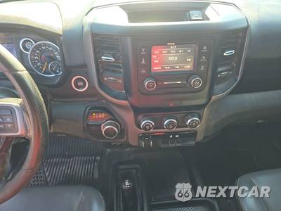 2022 Ram 2500 Tradesman Crew Cab Long Bed - zdjęcie 11 z 30 - miniatura