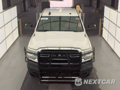 2022 Ram 2500 Tradesman Crew Cab Long Bed - zdjęcie 2 z 30 - miniatura