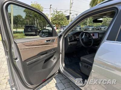 2024 Volkswagen Atlas 2.0T SEL - zdjęcie 23 z 42 - miniatura