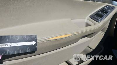 2015 Ford Explorer XLT - zdjęcie 18 z 80 - miniatura