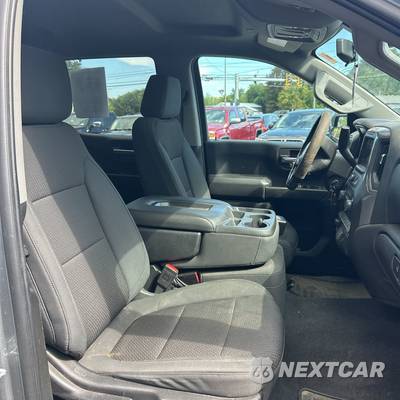 2020 Chevrolet Silverado 1500 Custom Trail Boss Crew Cab Short Bed 2CX - zdjęcie 7 z 15 - miniatura