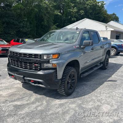 2020 Chevrolet Silverado 1500 Custom Trail Boss Crew Cab Short Bed 2CX