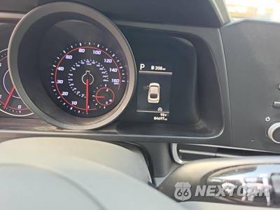 2021 Hyundai Elantra SE - zdjęcie 15 z 23 - miniatura