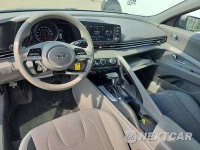 2021 Hyundai Elantra SE - zdjęcie 14 z 23 - miniatura