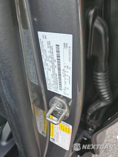 2025 Ford Escape ST-Line Select - zdjęcie 14 z 17 - miniatura